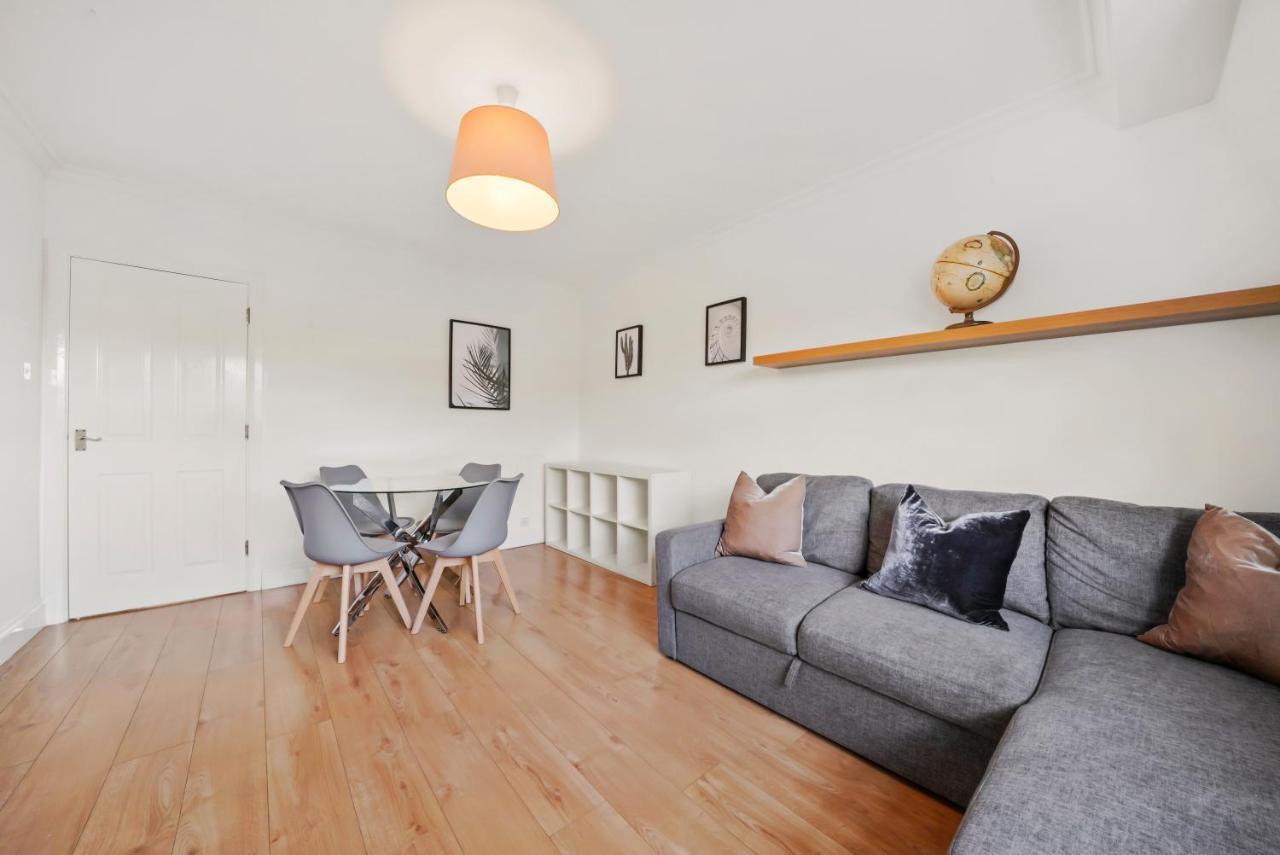 1 & 2 Bed Cosy Apartments Next To Earls Court Free Wifi Лондон Экстерьер фото